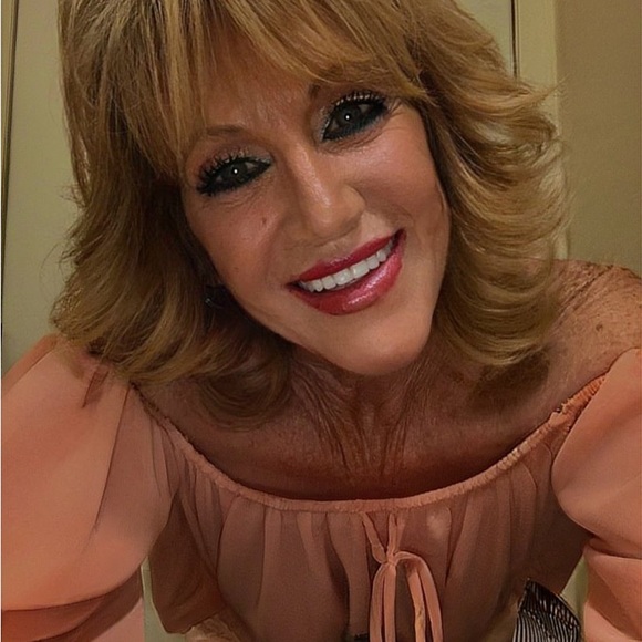 Meet your Posher, Sandra - Picture 7 of 7